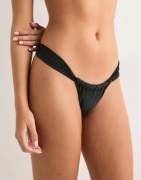 Nelly - Sort - Perfection Solid Panty